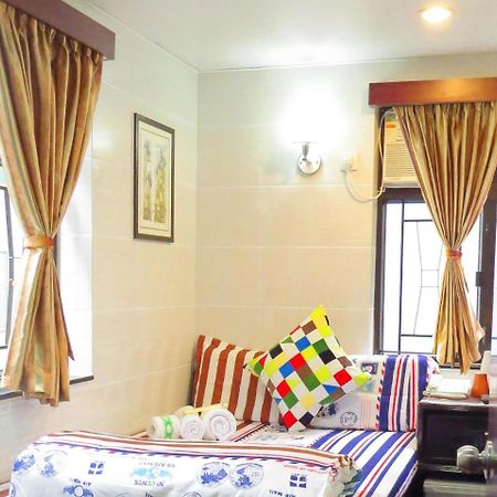 הונג קונג First Inn Hotel & Guest House Reception At 10Th F, Block E מראה חיצוני תמונה